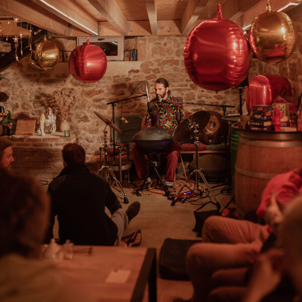 Concert au salon de thé Le Colibri